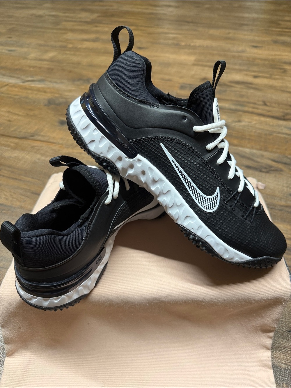 Nike Huarache 9 Elite Lacrosse Premium Turf Shoes